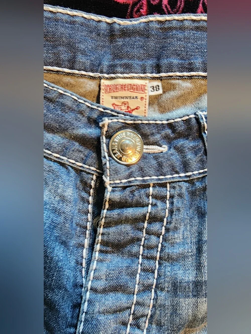 True Religion Mens Shorts. Tag Size 38. Fit More Like 36. 11 Inch Inseam